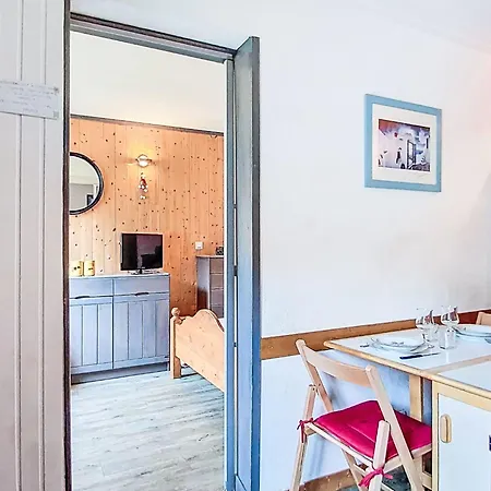 Apartment Les Chaudes Almes By Interhome Tignes